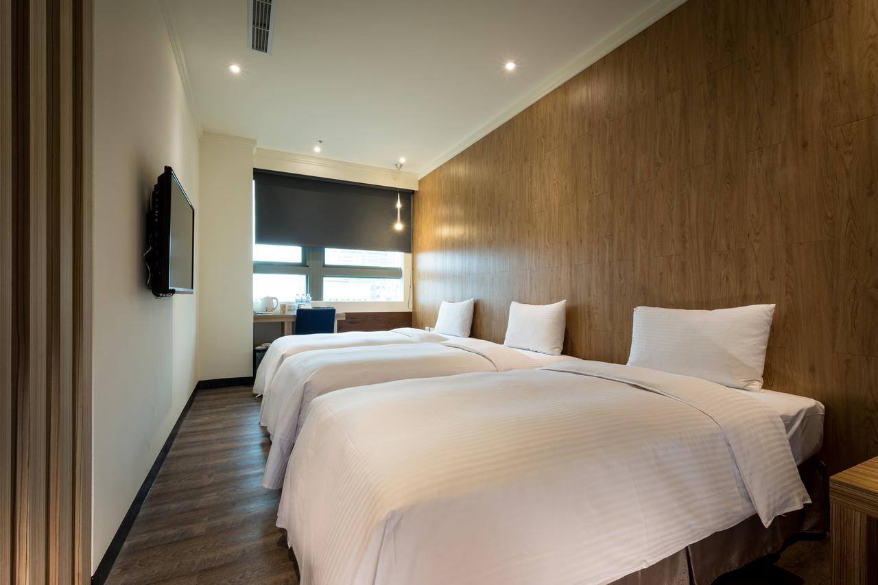 Merryday Hotel Banqiao Тайбэй Экстерьер фото