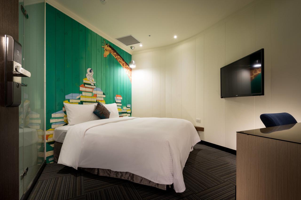 Merryday Hotel Banqiao Тайбэй Экстерьер фото