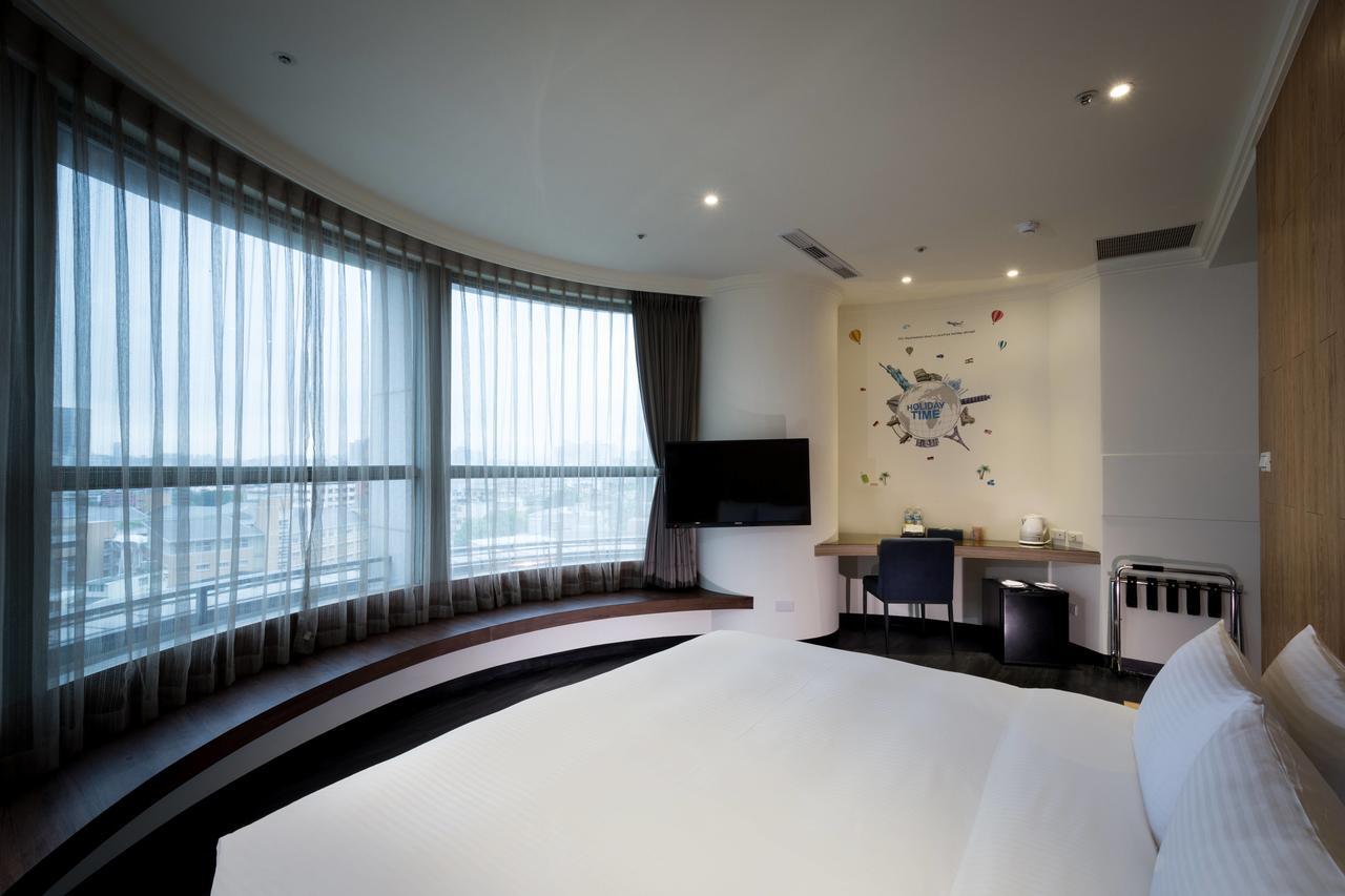 Merryday Hotel Banqiao Тайбэй Экстерьер фото