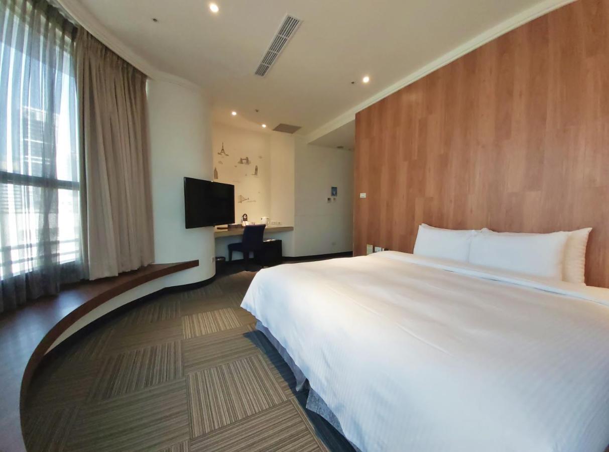 Merryday Hotel Banqiao Тайбэй Экстерьер фото